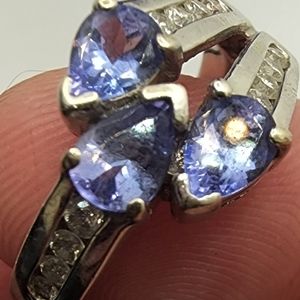 14k white gold, diamond and tanzanite ring